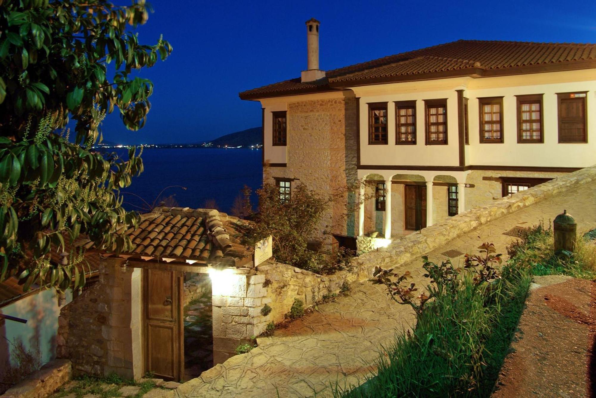 Vergoula'S Mansion Kastoria Exterior photo